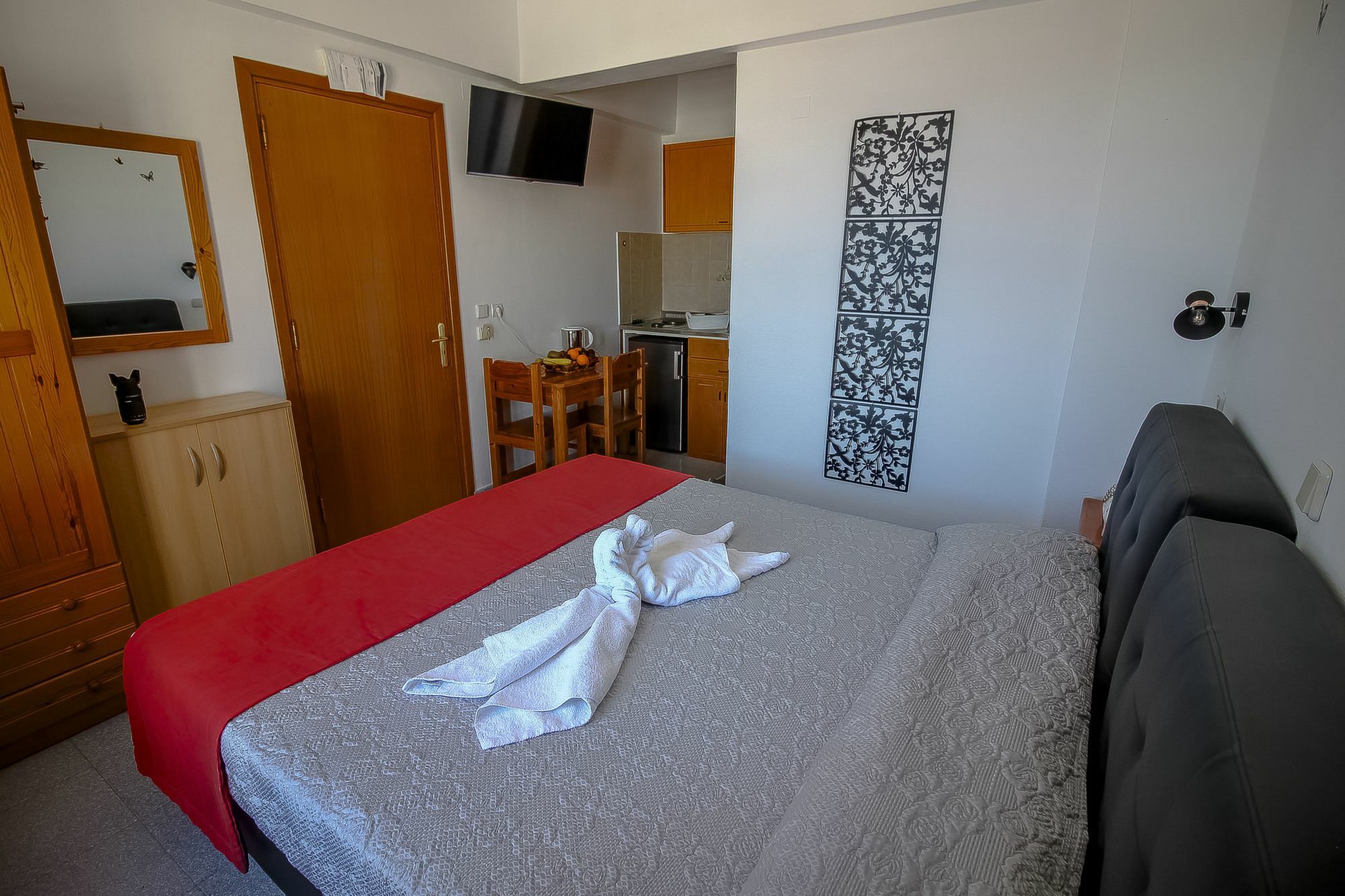 Domna Studios Líndos Buitenkant foto